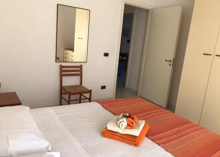 Trilocale Lalla Sul Mare Aparthotel 3*